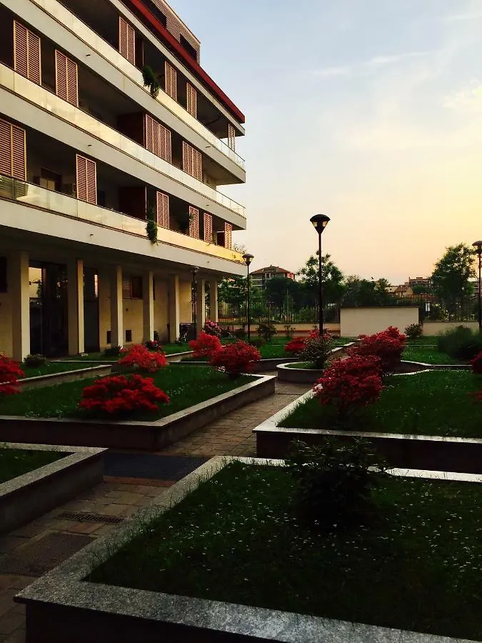 Attico In Un'Oasi Di Verde Sui Navigli - Navigliapartments Milán
